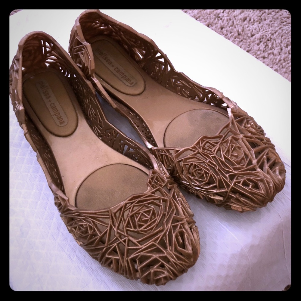 Melissa and Campana Vacation Beach Sand Flat Shoes